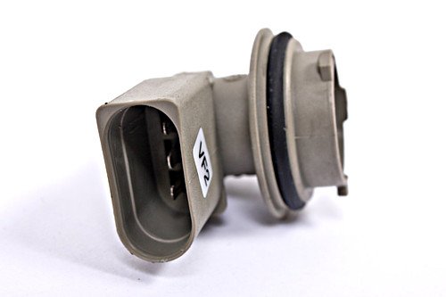 GENUINE VW Beetle 1998-2010 Tail Light Bulb 3 Pin Socket