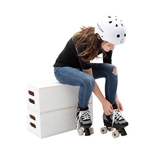 Circle Society Classic Adjustable Indoor and Outdoor Childrens Roller Skates - Checkered (Renewed) - Thumbnail 7