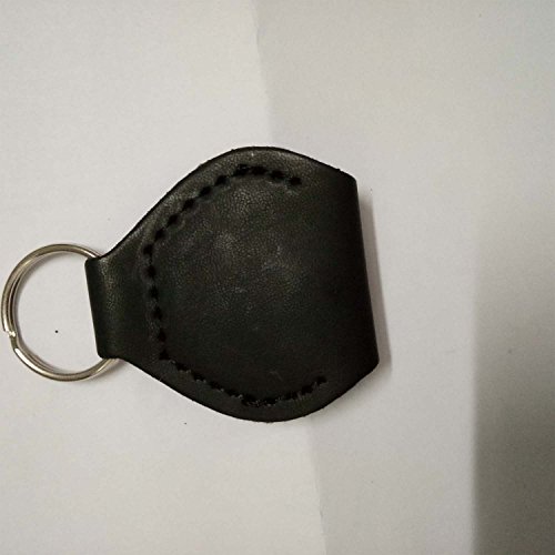 5pcs Guitar Picks Pocket Holder Leather Case Key Chain Plectrum Cases Bag Black Round and Heart Shape