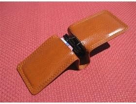 Qlip Non-Magnetic Customizable Leather Valuables Clip Brown King