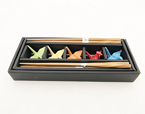 Japanese Traditional Chopsticks Set with Origami Crane Chopsticks Rest 5 Matching Pair Assorted Colors Chopsticks Set Dining Table Starter Kit Beautiful Gift Item Nicely Packaged (Assorted Colors)