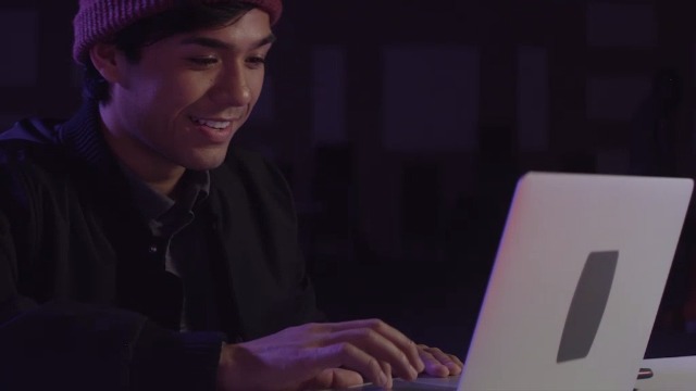 SanDisk-2TB-Extreme-PRO-Portable-External-SSD-Up-to-1050MBs-USB-C-USB-31-SDSSDE80-2T00-G25