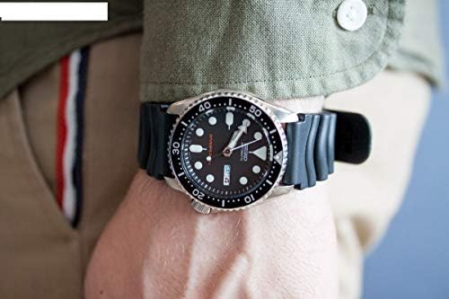 seiko black automatic dive watch skx013k1