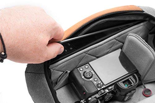 Peak Design Everyday Sling 5L (Black Camera Bag)