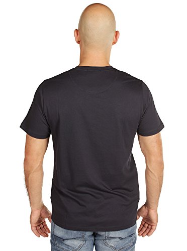 Enda Kenny lays wreath at Cenotaph as veterans pay their respects