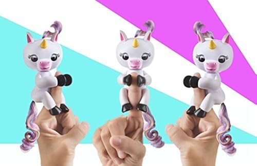 Fingerlings Baby Unicorn Gigi (White with Rainbow Mane and Tail