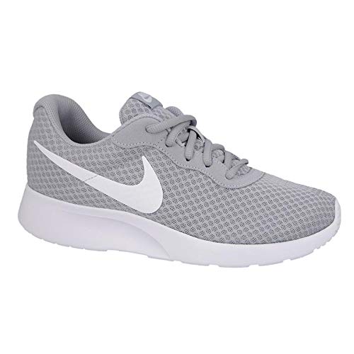 nike men's tanjun sneaker