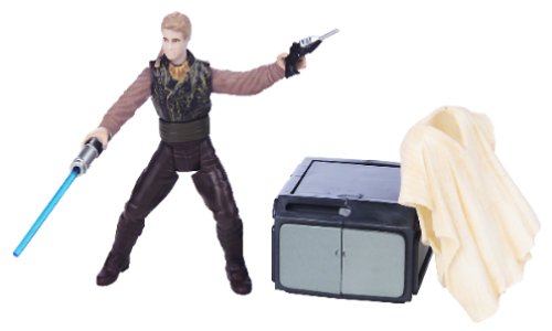 Star Wars: Attack of the Clones Anakin Skywalker Outland Peasant Disguise w/Removable Poncho, Blaster & Storage Container