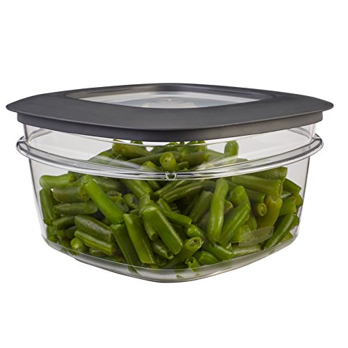 Rubbermaid Premier Easy Find Lids Meal Prep and Food Storage Containers