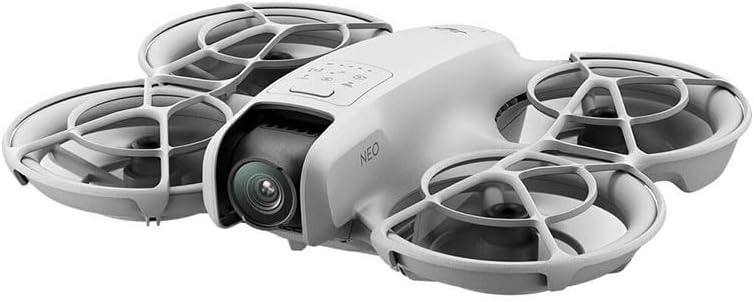 Neo Motion Fly More Combo – Mini Drohne mit Kamera 4K UHD Für Erwachsene, 135g, Follow-Me, Handstart, Motivverfolgung, QuickShots, Integrierter Propellerschutz, C0, mit RC Motion 3 und 3 Akkus