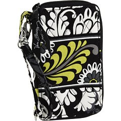 Vera Bradley Carry It All Wristlet in 