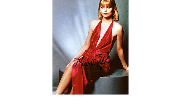 MICHELLE PFEIFFER (Scarface) 8x10 