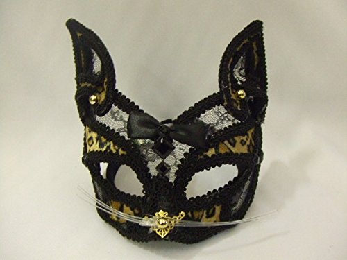 Unique leopard print mascara Venice style