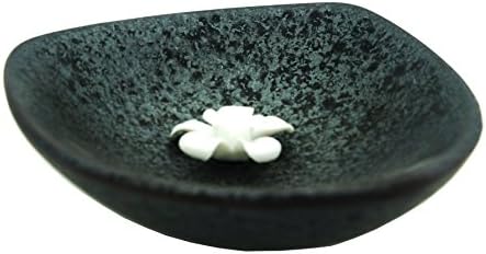 Blackcover Chinese Ceramic Tea Cup (Carving Triangle)