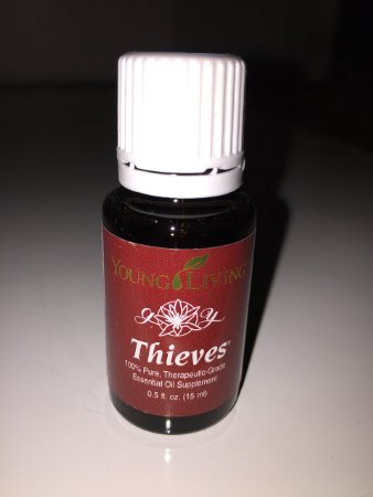 Thieves Essential Oil - Young Living Essential Oils 15 ml