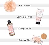 Accentra Poetry Flowers Bath Gift Set Women 4-Piece Rose Honeysuckle Body Care view 3