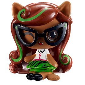 Monster High Minis figure season 2 Geek Shriek Ghouls Clawdeen Wolf