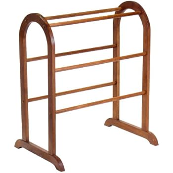 Winsome Wood Quilt Rack, Walnut