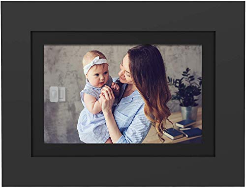 PhotoShare Friends and Family Smart Frame 10.1″ Digital Photo Frame, Send Pics from Phone to Frame, Wi-Fi, 8 GB, Holds Over 5,000 Photos, HD, 1080P, Black/White Mattes, iOS, Android