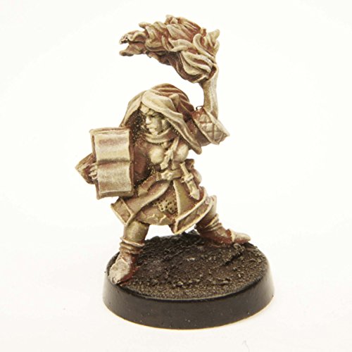 Stonehaven Gnome Wizard Female Miniature Figure for 28mm Table top Wargames - Made in USA