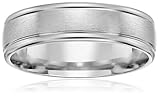 Men's 10k Gold Comfort-Fit Round Edge Plain Wedding Band with Satin Center (6 mm)