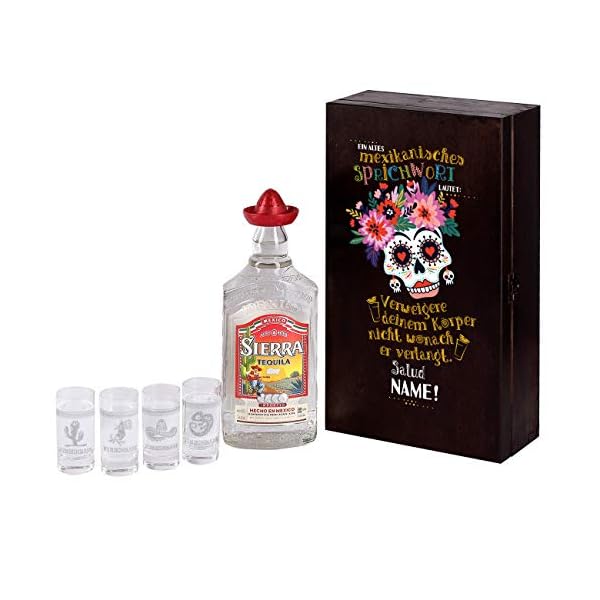 Herz & Heim® Sierra Tequila Geschenk Set personalisiert mit Ihrem Wunschnamen bekommen Sie 4 graviertem Schnapsgläser…