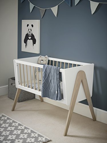 natural nursery furniture