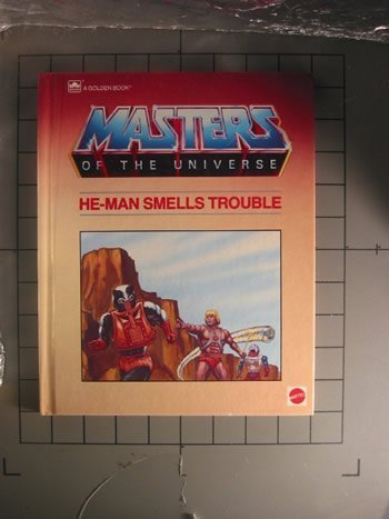 He-man smells trouble (Masters of the universe)