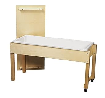 water and sand table with cover