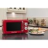Russell-Hobbs-RHRETMM705R-17-L-700-W-Red-Compact-Retro-Solo-Manual-Microwave-with-5-Power-Levels-Timer-Defrost-Setting-Easy-Clean Russell Hobbs RHRETMM705R-N 17 L 700 W Red Compact Retro Solo Manual Microwave with 5 Power Levels, Timer, Defrost…