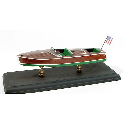 Dumas Boats Chris Craft 1949 Racer Kit by Dumas