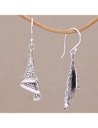 NOVICA Plata de ley 925. Dangle arete "Shining songket