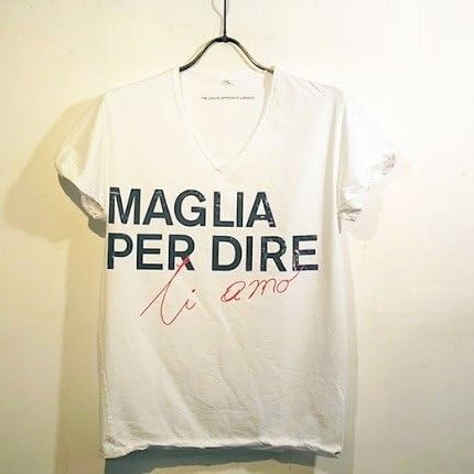 Amazon Co Jp Uverworld タクヤ Takuya 着用ブランド マリア Maglia Vネックtシャツ Mサイズ 国内lサイズ相当 ホビー 通販