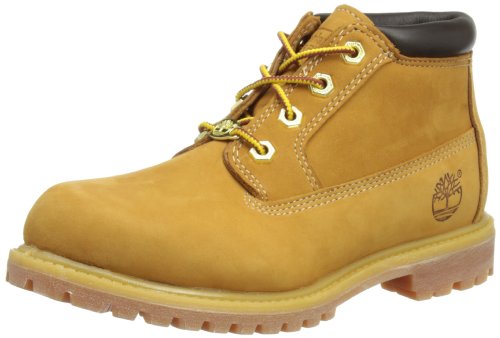 女鞋男穿之 Timberland 添柏岚 Nellie Classic Chukka 靴子