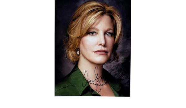 Anna Gunn Signed In Person 8x10 As Skyler Breaking Bad At Amazon S Entertainment Collectibles Store