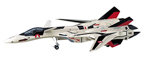 Hasegawa Macross Plus Yf-19 Fighter 172 Scale Model Kit