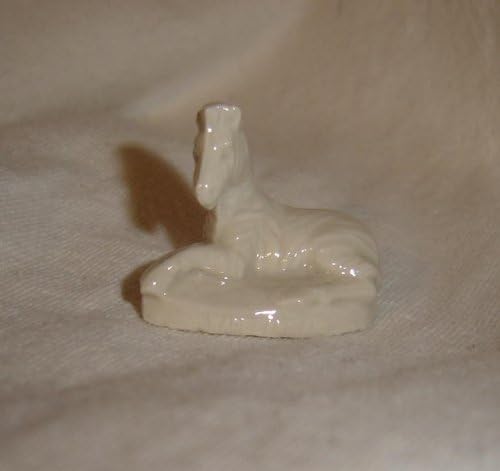 Zebra- Female (Red Rose Tea/Wade Figurine, Noah's Ark Series 2002-2006)