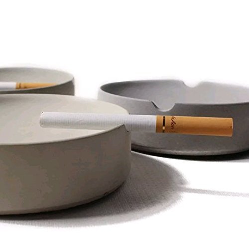 Minimalist Grey Concrete Ash Tray