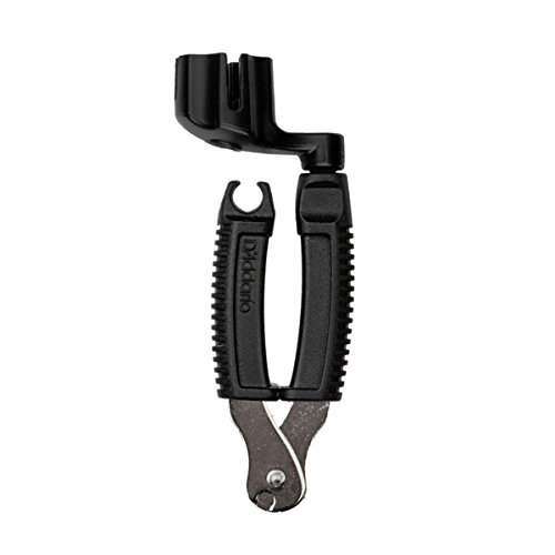 D'Addario Planet Waves Pro-Winder for Guitar (String winder and cutter) - Includes 6 free plectrums