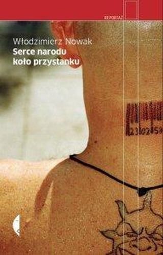 Serce narodu kolo przystanku (Polska wersja jezykowa)