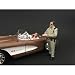 American Diorama 77513 Highway Patrol Officer Writing a Ticket Figurine / Figure For 1:24 Models