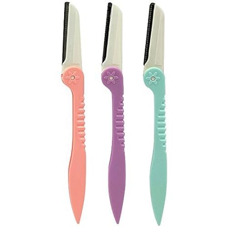 razor for removing facial hair