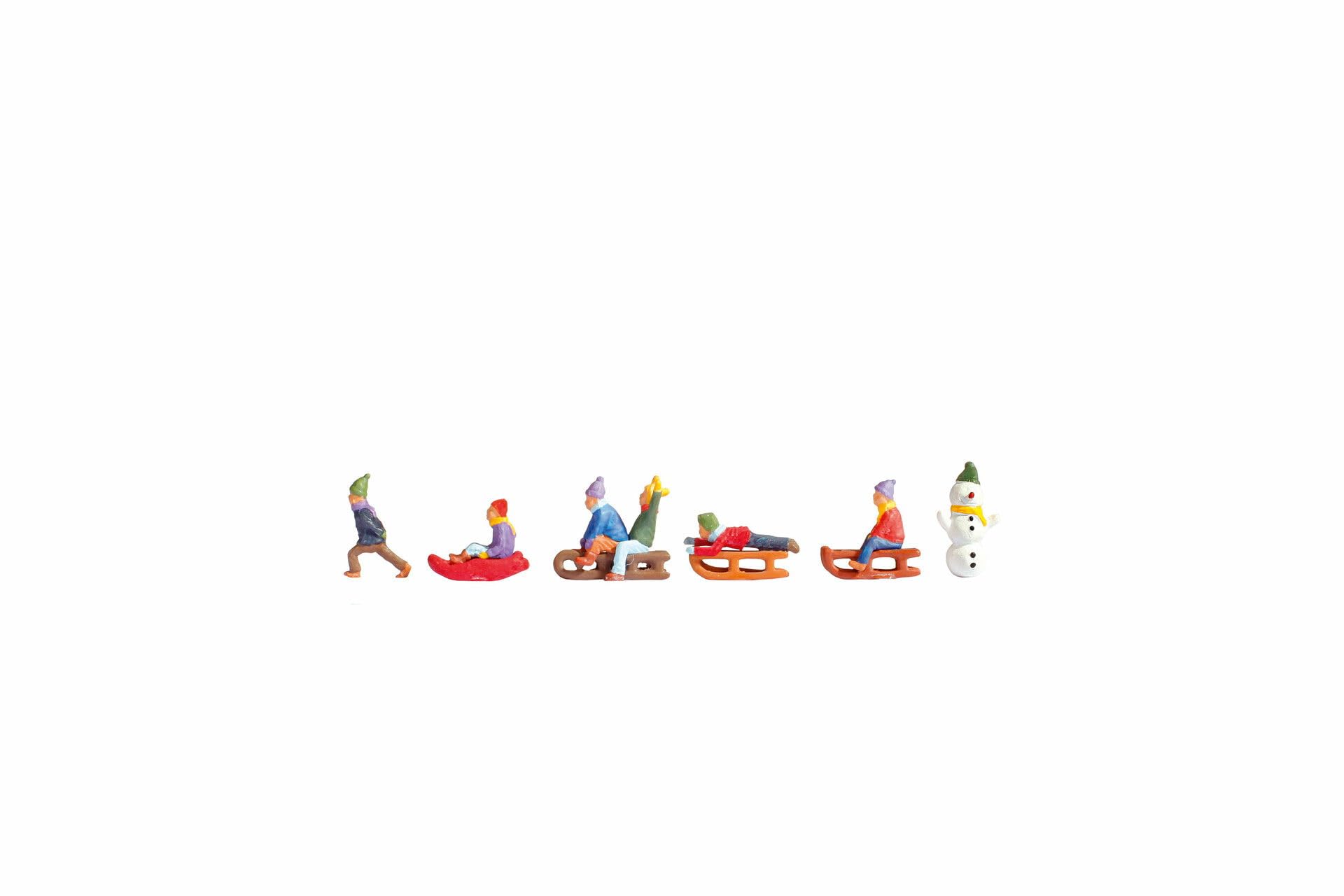 Noch Children in Snow