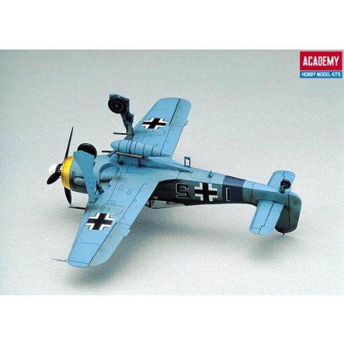 Academy F2190A-6/8 Focke-Wulf Model Kit