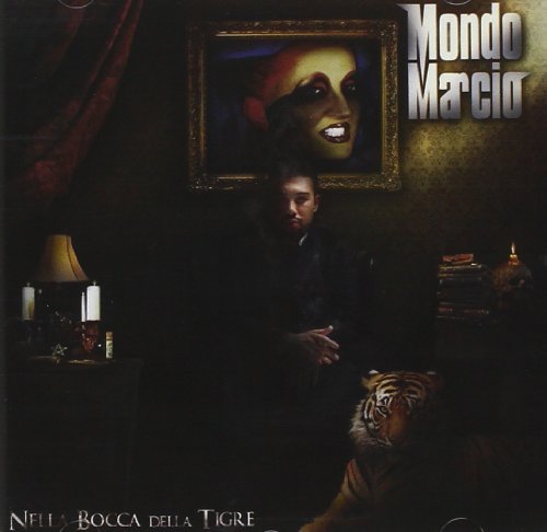 Mondo Marcio - A denti stretti Lyrics - Zortam Music