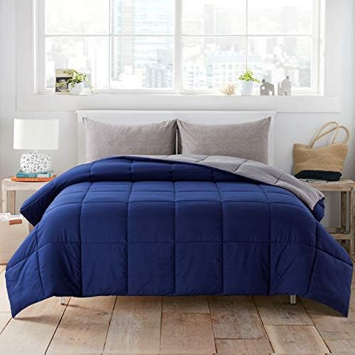 Lightweight Bed Comforter with Corner 