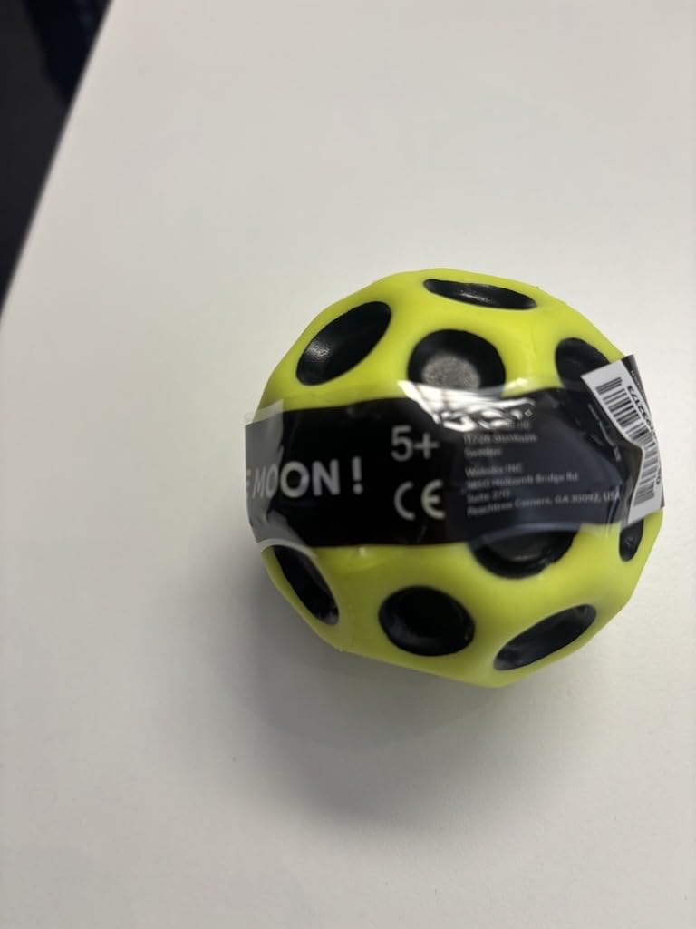 Waboba Moon Ball – am Höchsten Springender Gummiball – Patentiertes Original-Design – Ballkrater Erzeugen beim Aufprall ein knallendes Geräusch – Leicht Greifbar – Flummies für Kinder - GELB 5