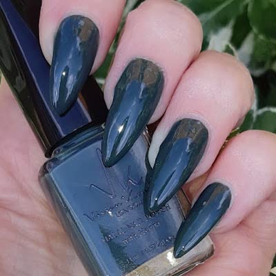 Vivien Kondor Henna Halal Permeable Nail Polish (HA40 Savoy)