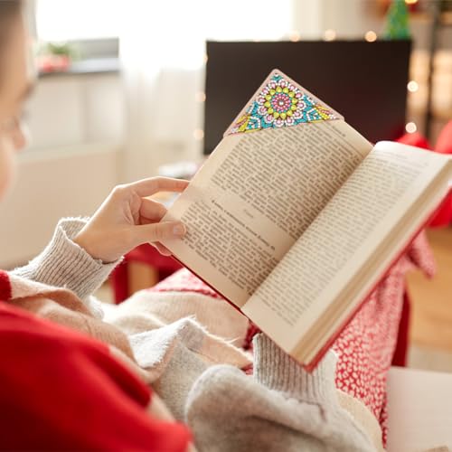 AUAUY 4PCS 5D Diamond Painting Bookmark Kit, Color Flowers Painting Diamonds Mark Pages Books, Bookmarks with Diamonds for Kids and Adults, Book Markers for Birthday Gifts