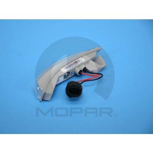 2008 - 2014 Passenger Sider Mirror Turn Signal Lamp